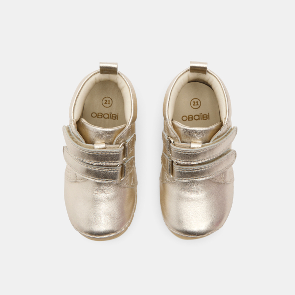 أحذية برقبة عالية باللون الأصفر للخطوات الأولى للفتيات الصغيرات